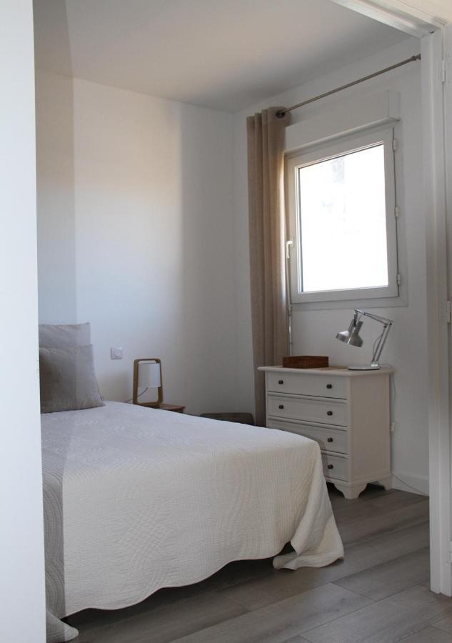 Agreable Maison De Ville Eyragues Exterior photo